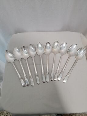 1847 Roger Bros Adoration Silver Plate Dessert Spoon Set - 10 Pieces